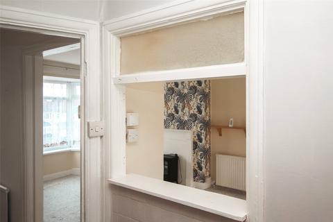 17 Avon Road, Bideford, EX39 4BL