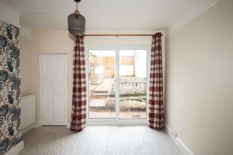 17 Avon Road, Bideford, EX39 4BL