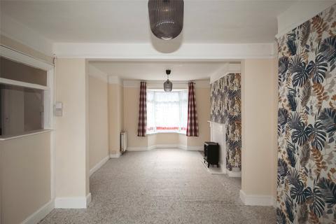 17 Avon Road, Bideford, EX39 4BL
