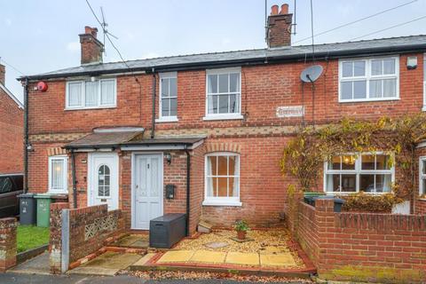 2 bedroom terraced house to rent, Roman Road,  Basingstoke,  RG23