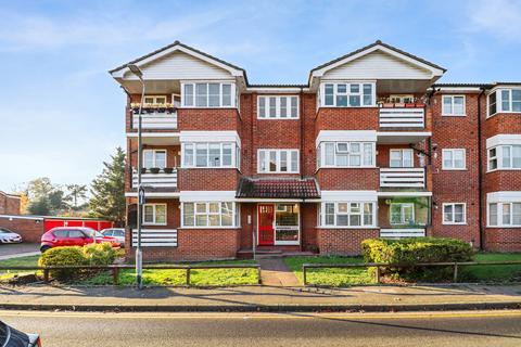 Flat 16, Winchester Court Woolwich Road, Belvedere, DA17 5EQ