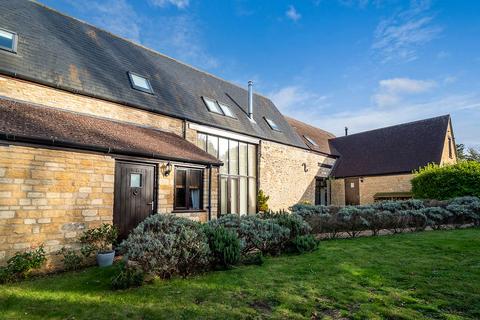 5 bedroom country house for sale - Evenley, Brackley, Northamptonshire NN13 5SB