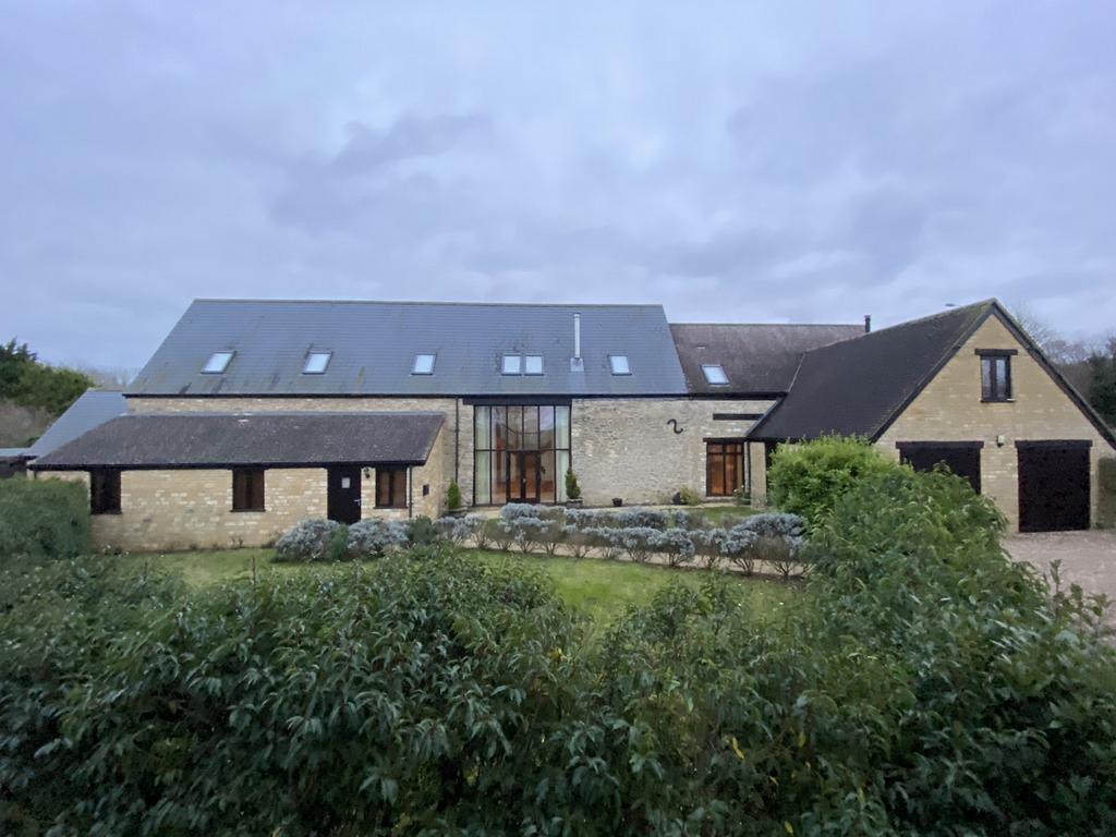 Evenley Brackley, Northamptonshire, NN13 5SB 5 bed country house for