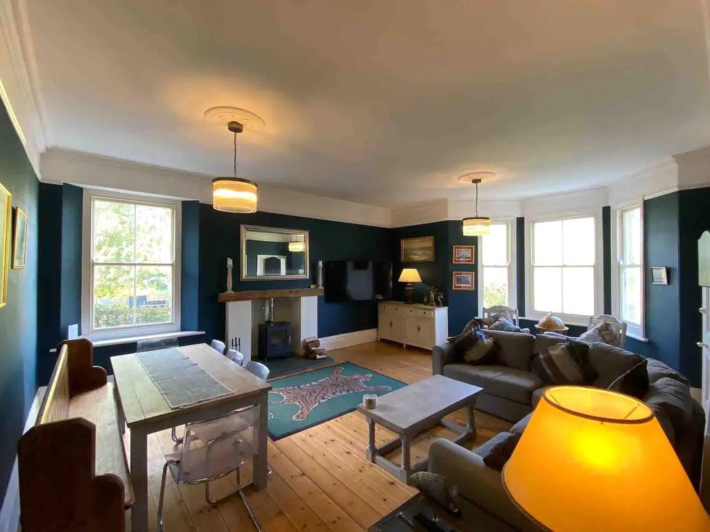 Buckland Park, Bantham, Kingsbridge, TQ7 4 bed semidetached house for