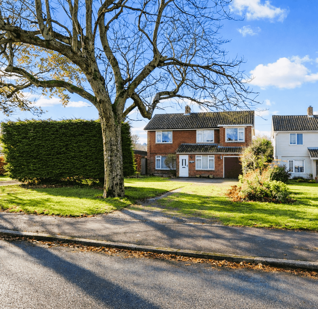 5 Bedroom Detached for Sale