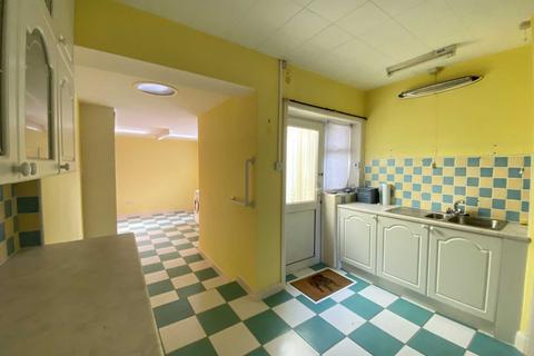 4 Beechway, Exmouth, EX8 3HP