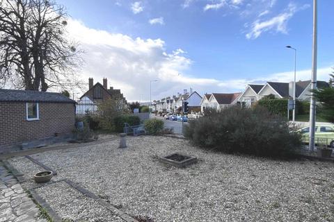 4 Beechway, Exmouth, EX8 3HP