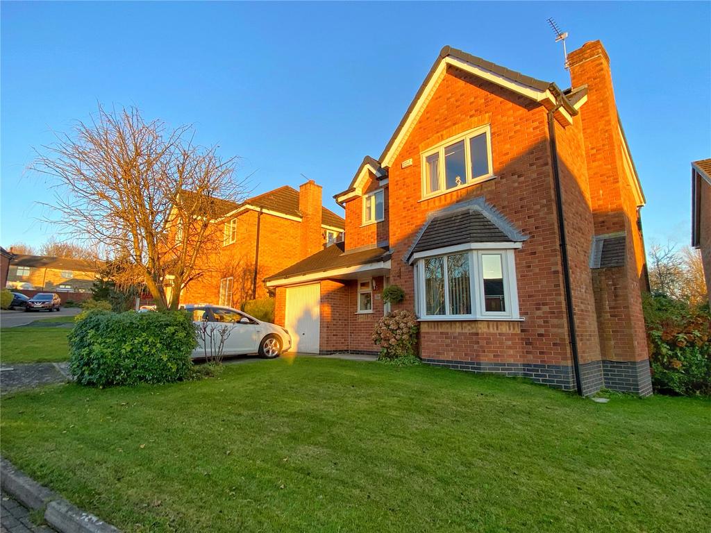 Meadowbrook Close, Bury, Greater... 3 bed detached house for sale £