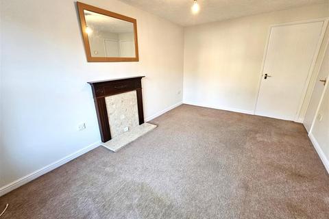 2 bedroom semi-detached house to rent, Cornfield Croft, Sutton Coldfield, West Midlands, B76