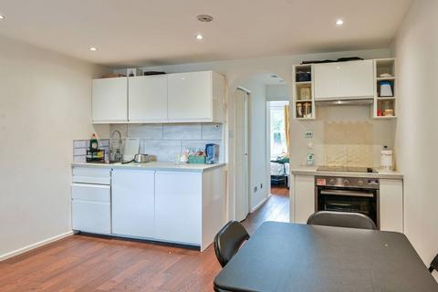 1 bedroom flat for sale, Cadet Drive, South Bermondsey, London, SE1