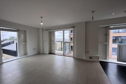 2 bedroom apartment for sale, Dakins House, Beech Drive, Cambridge, Cambridgeshire, CB2