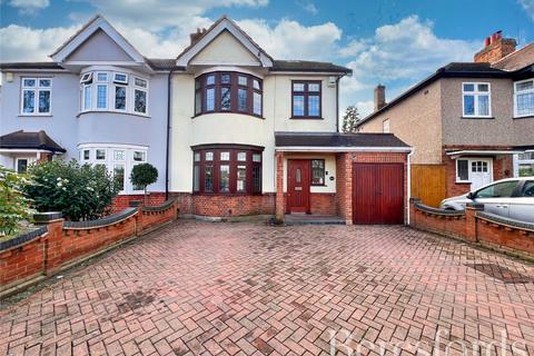 5 bedroom semi-detached house for sale - Osborne Road, Hornchurch, RM11