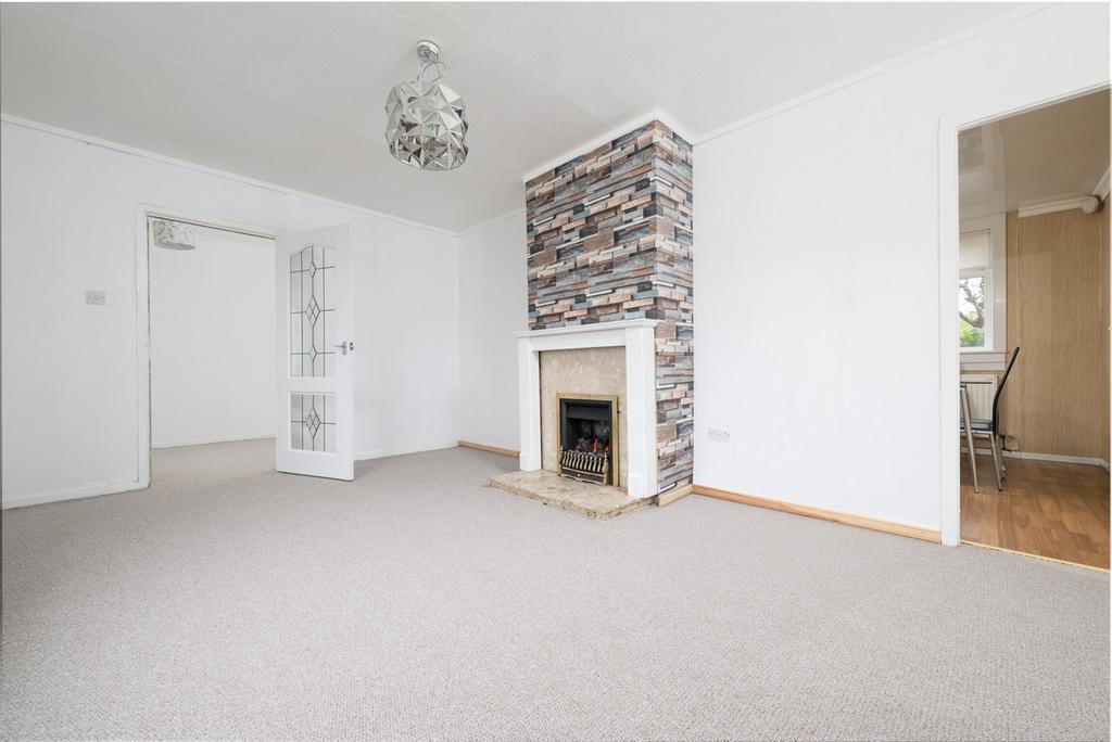 Burns Road, Greenock, PA16 3 bed semidetached house £850 pcm (£196 pw)