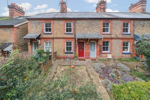14 Eashing Lane, Godalming, GU7 2JZ