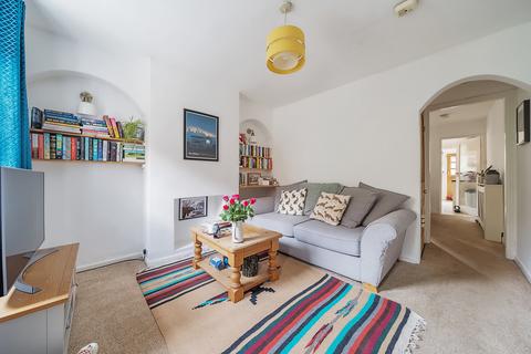 14 Eashing Lane, Godalming, GU7 2JZ