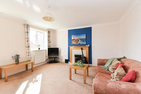 4 bedroom semi-detached house to rent, Horn Pie Road, Three Score, Norwich, NR5