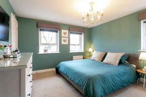 1 Meadow Place, Harrogate, HG1 4WE
