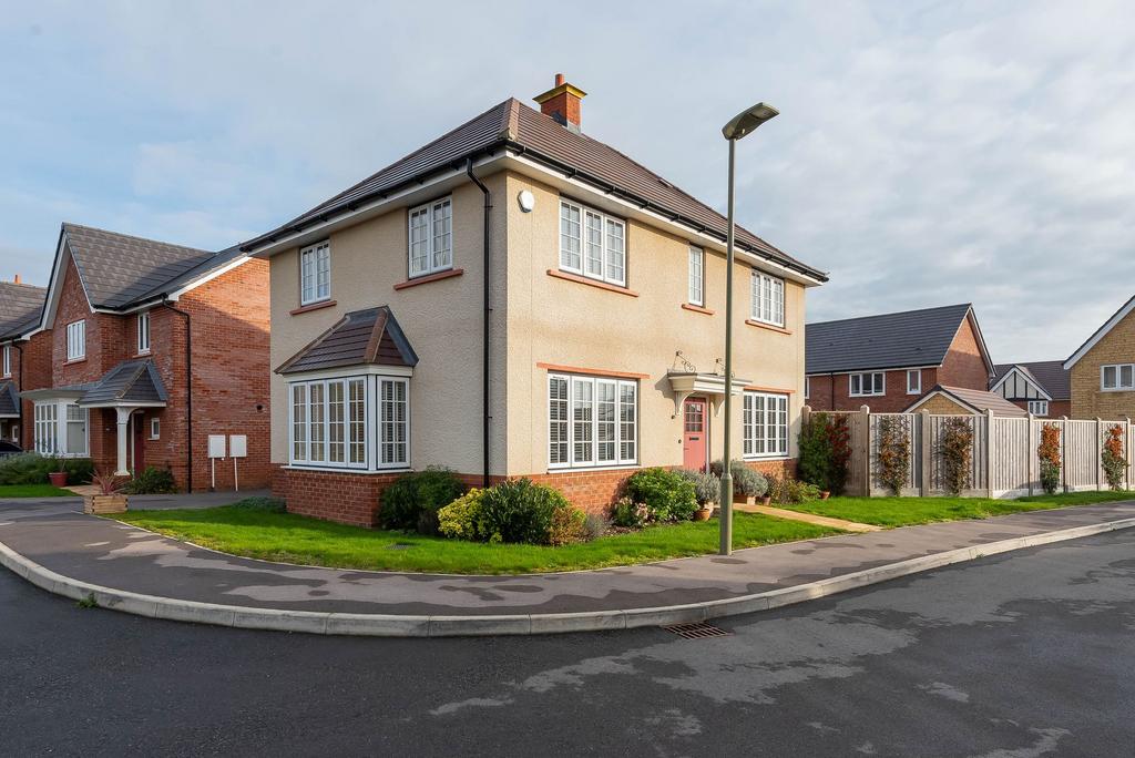 Timms Lane, Brize Norton, OX18 4 bed detached house for sale £475,000