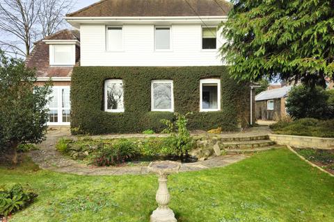 4 bedroom detached house to rent, Love Lane, Shaftesbury, Dorset, SP7