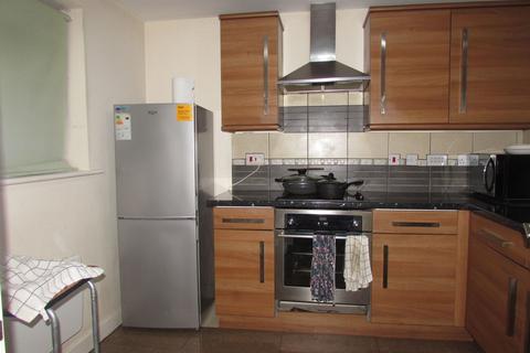 2 bedroom ground floor flat for sale, Apartment, Lawnhurst Avenue, Baguley, Manchester, M23