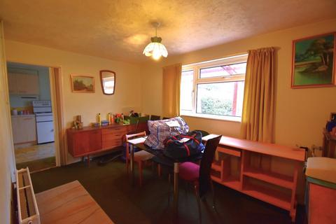 4 bedroom semi-detached house for sale - Lazenby Road, Tiverton, Devon, EX16