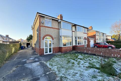 8 Chesmere Drive, Penwortham, Preston, PR1 0RA