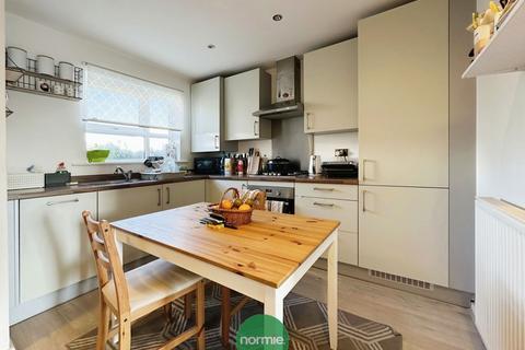 2 bedroom end of terrace house for sale - Fenney Street, Salford, M7