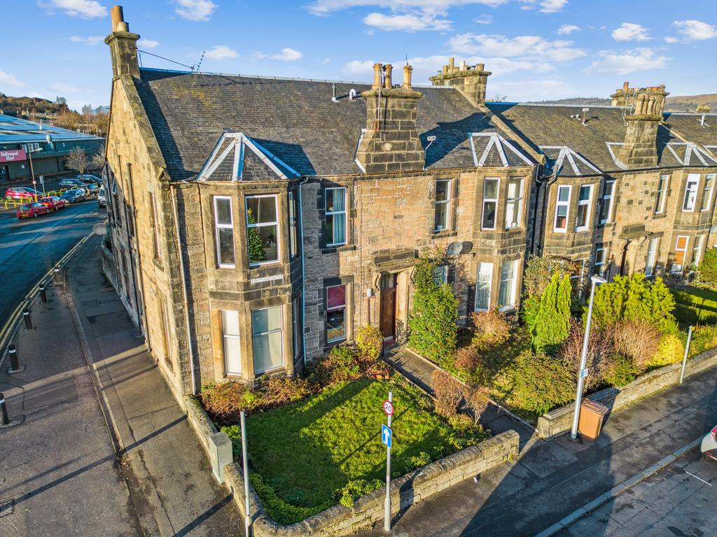 Forth Crescent, Riverside, Stirling, Stirlingshire, FK8 1LE 2 bed flat