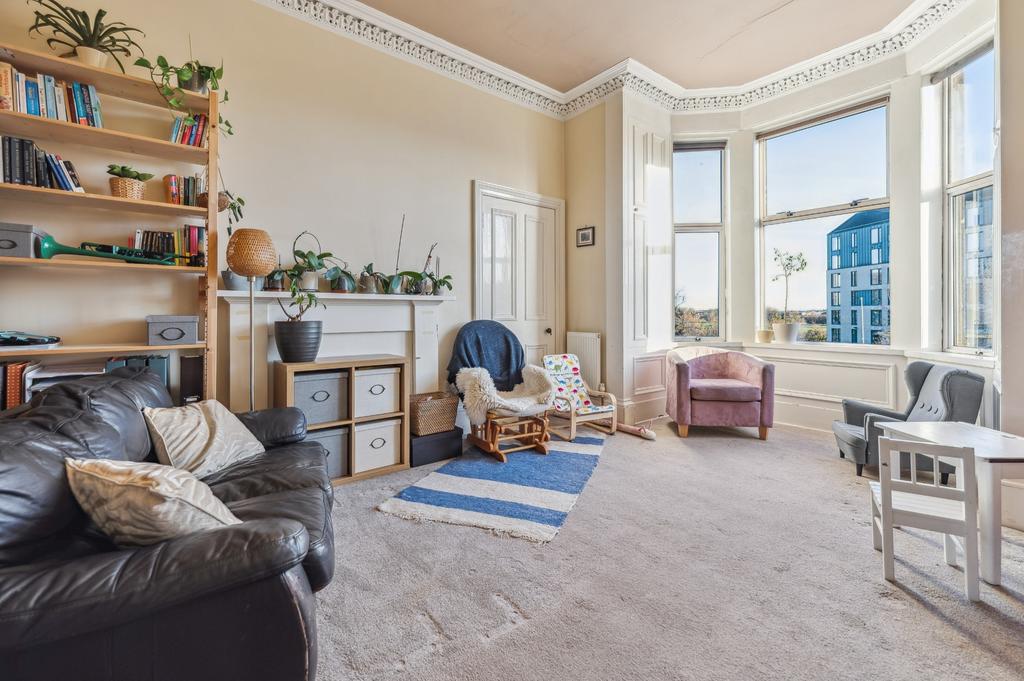 Forth Crescent, Riverside, Stirling, Stirlingshire, FK8 1LE 2 bed flat