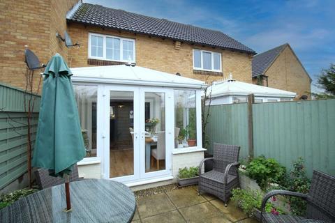8 Chennells Close, Hitchin, SG4 0EA