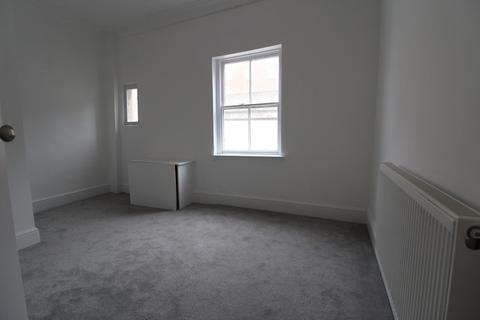 1 bedroom apartment to rent, Market Street, Gainsborough