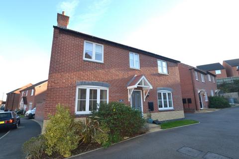 4 bedroom detached house for sale, Alnwick Way, Grantham