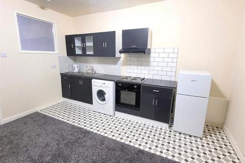 1 bedroom flat to rent, Station Road, Erdington, Birmingham, West Midlands, B23