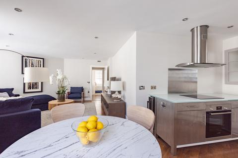2 bedroom apartment to rent, Harlequin Court, Covent Garden WC2