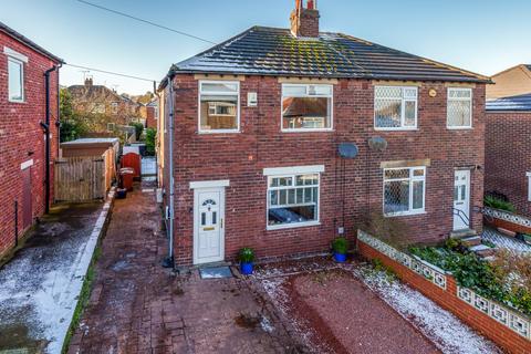 3 bedroom semi-detached house for sale - Prospect Avenue, Pudsey, West Yorkshire, LS28