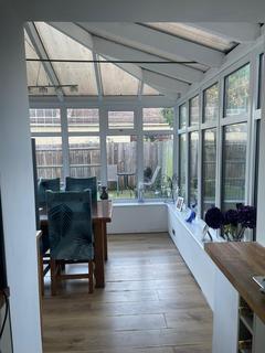 326 Chessington Road, Ewell, Epsom, KT19 9XG