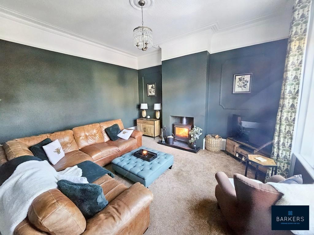 Oxford Road, Gomersal 4 bed townhouse for sale £220,000