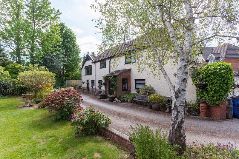 Canal Road, Congleton 3 bed detached house - £599,950