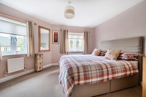 27 Lower Meadow, Ilminster, TA19 9DR