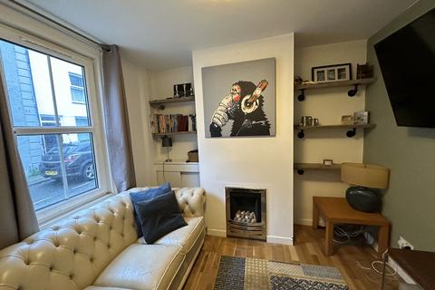 2 bedroom terraced house for sale, New Street, Caernarfon, LL55