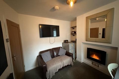 2 bedroom terraced house for sale, New Street, Caernarfon, LL55
