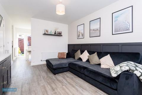 2 bedroom terraced house for sale, LUKES CLOSE