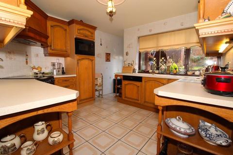 18 Bude Road, Walsall, WS5 3EX