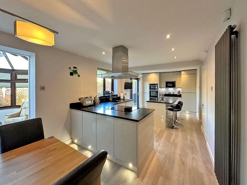 Rowan Drive, Essington 4 bed detached house for sale £400,000