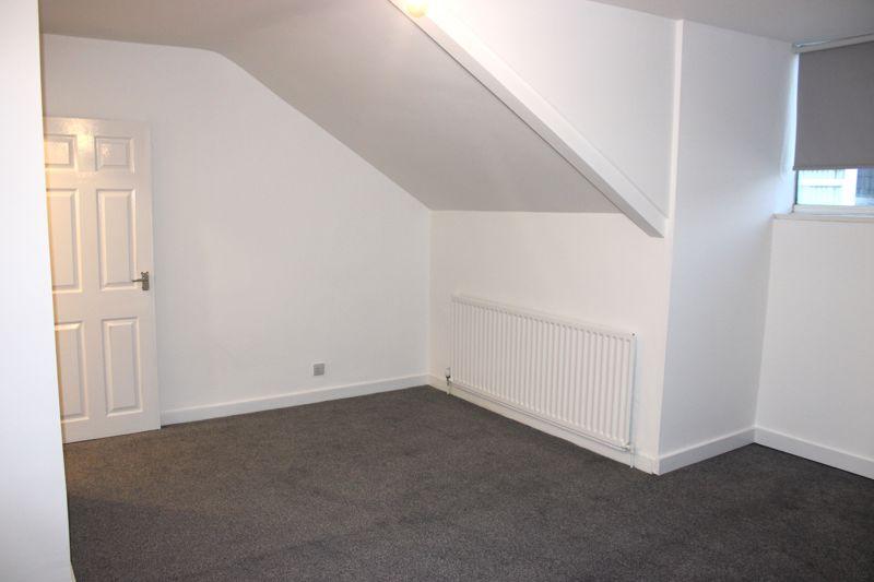 Upper front bedroom