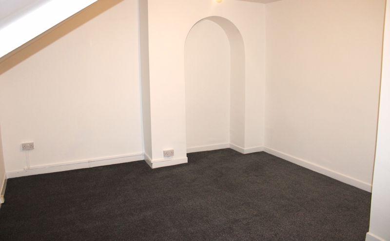 Upper front bedroom