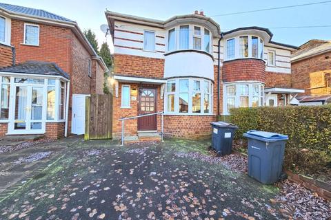 2 bedroom semi-detached house for sale - Knightwick Crescent, Erdington, Birmingham, B23 7BZ