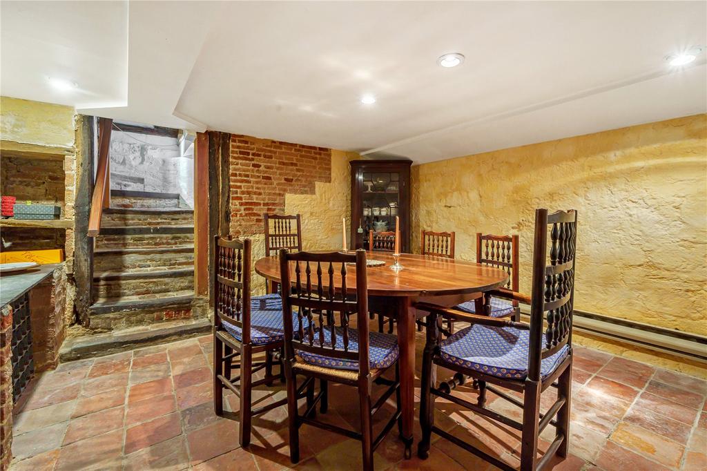Cellar/Dining Rm