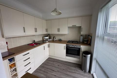 2 Benson Gardens, Truro, TR1 1DR