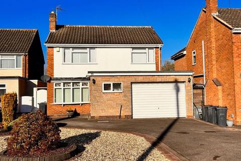 39 Dunchurch Crescent, Sutton Coldfield, B73 6QW